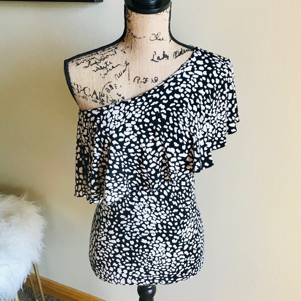 Chaps one shoulder top NWT